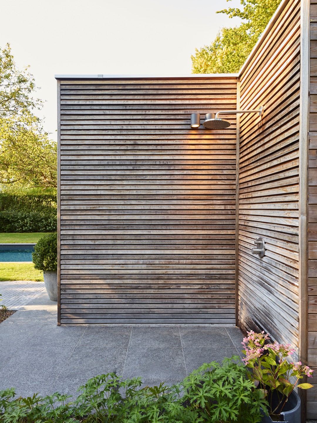 Poolhouse met douche