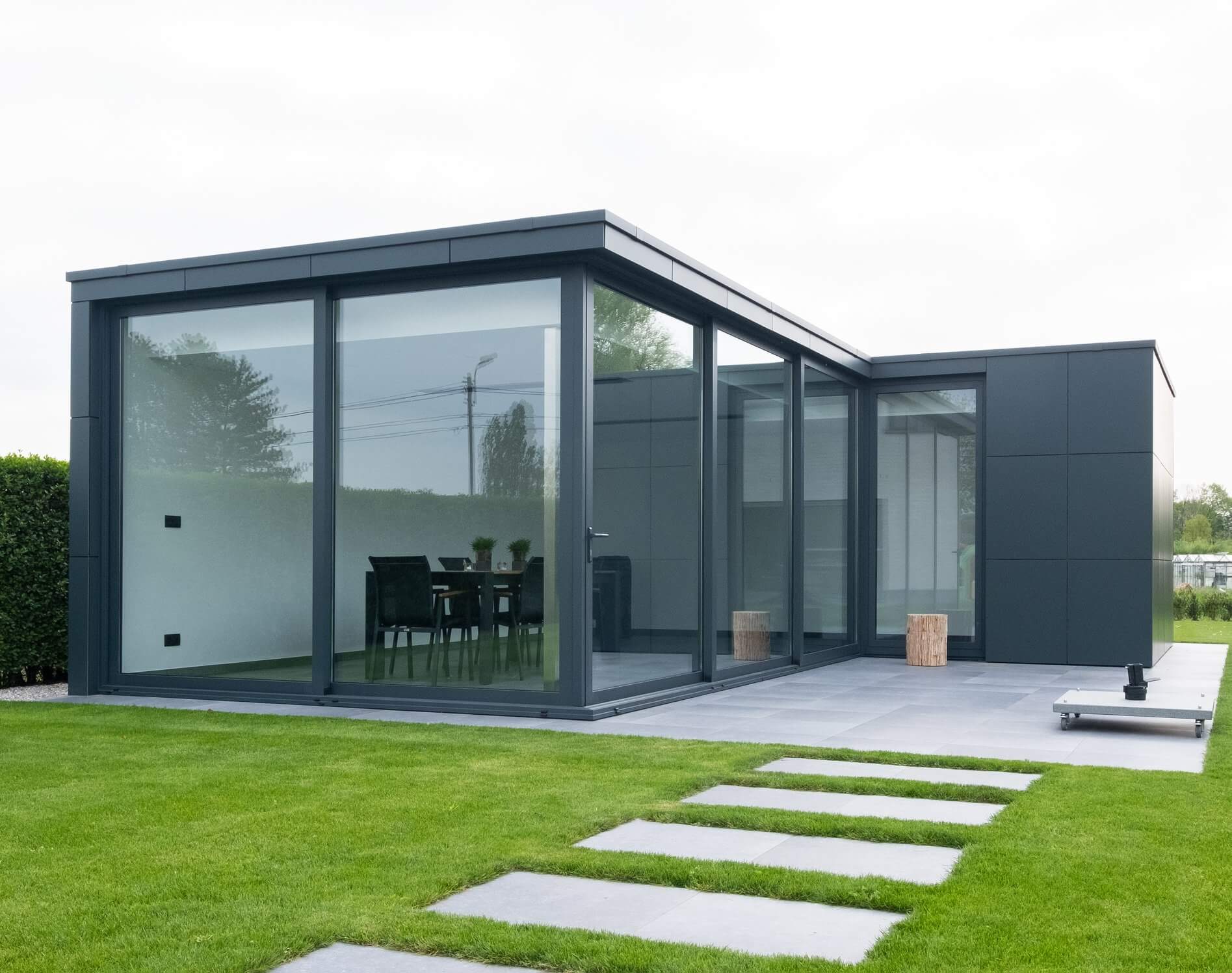Poolhouse op maat in Trespa