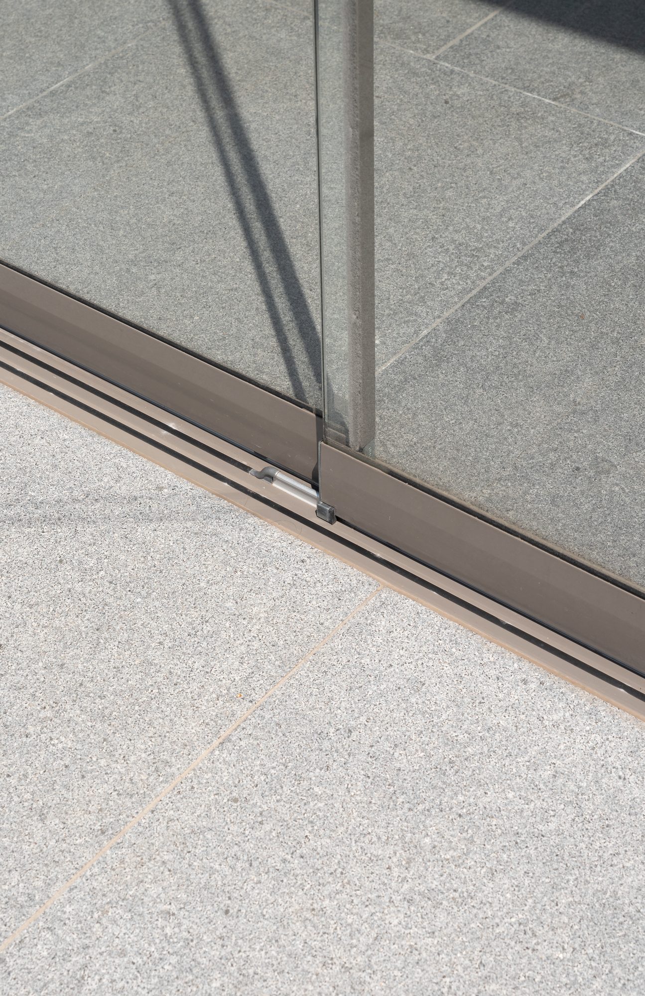 Detail Sunflex Schuiframen Moderne Poolhouse
