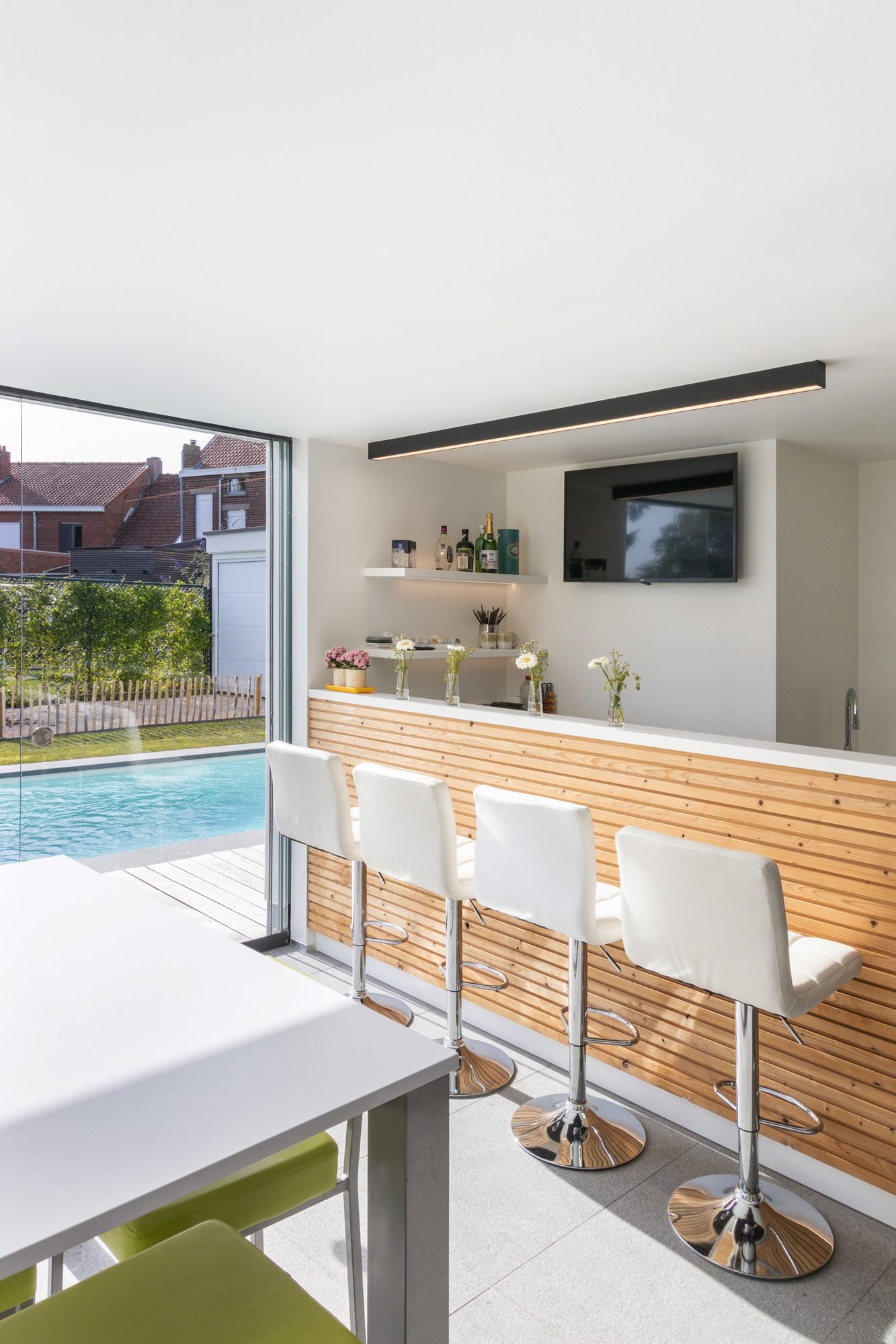 Bar intérieur pool house
