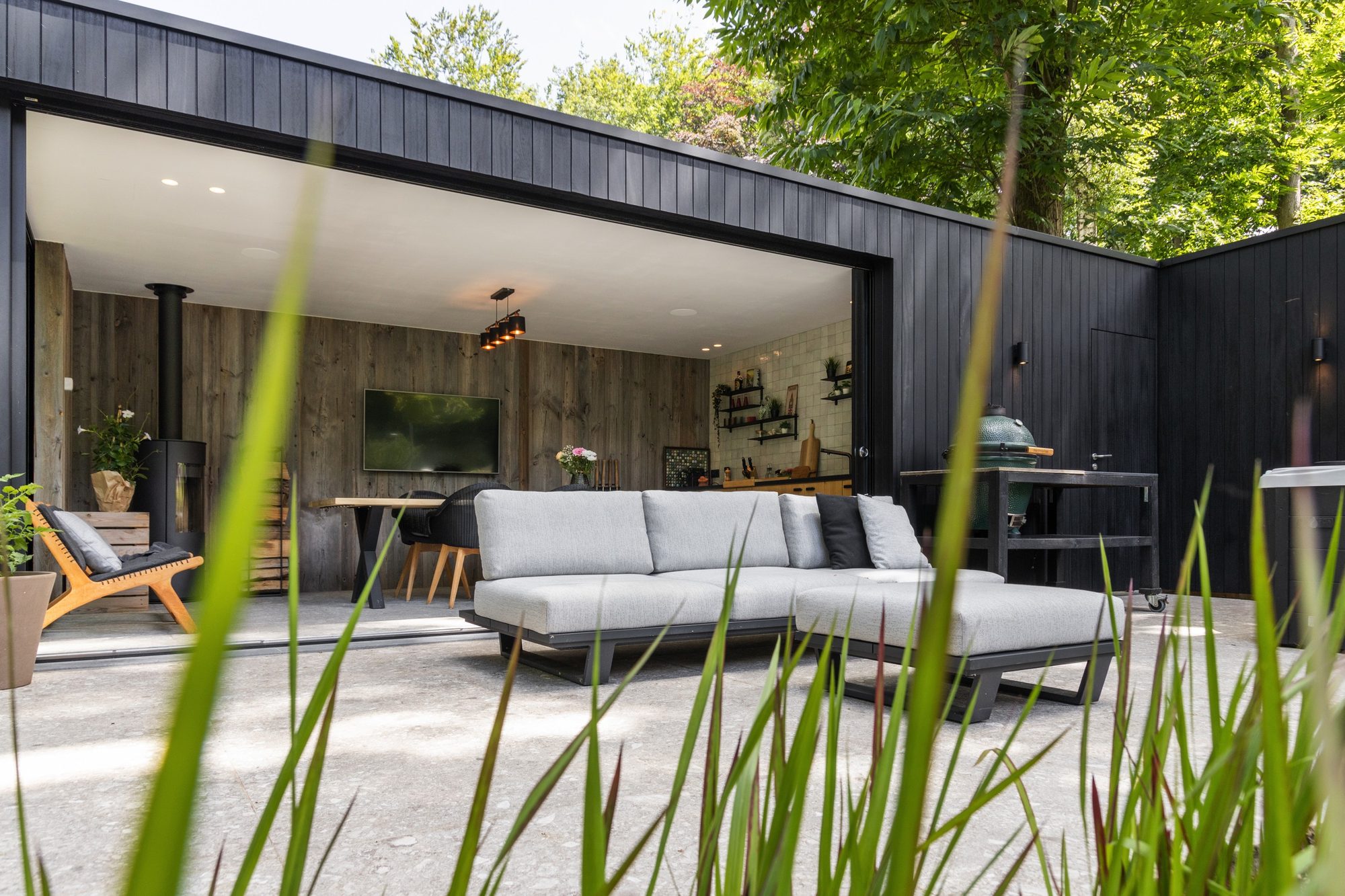 Chambre de jardin moderne en bois