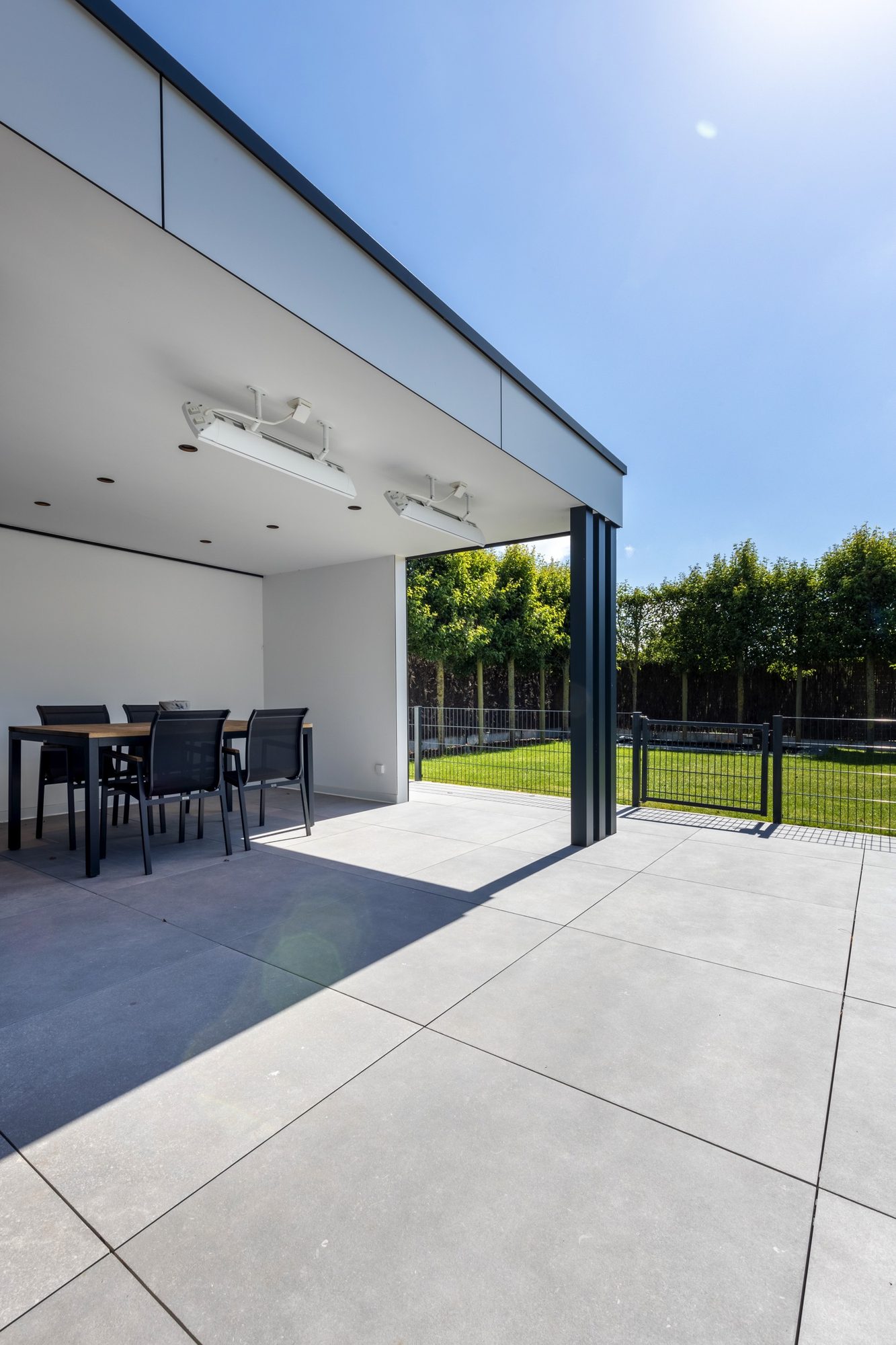 Overkapping poolhouse