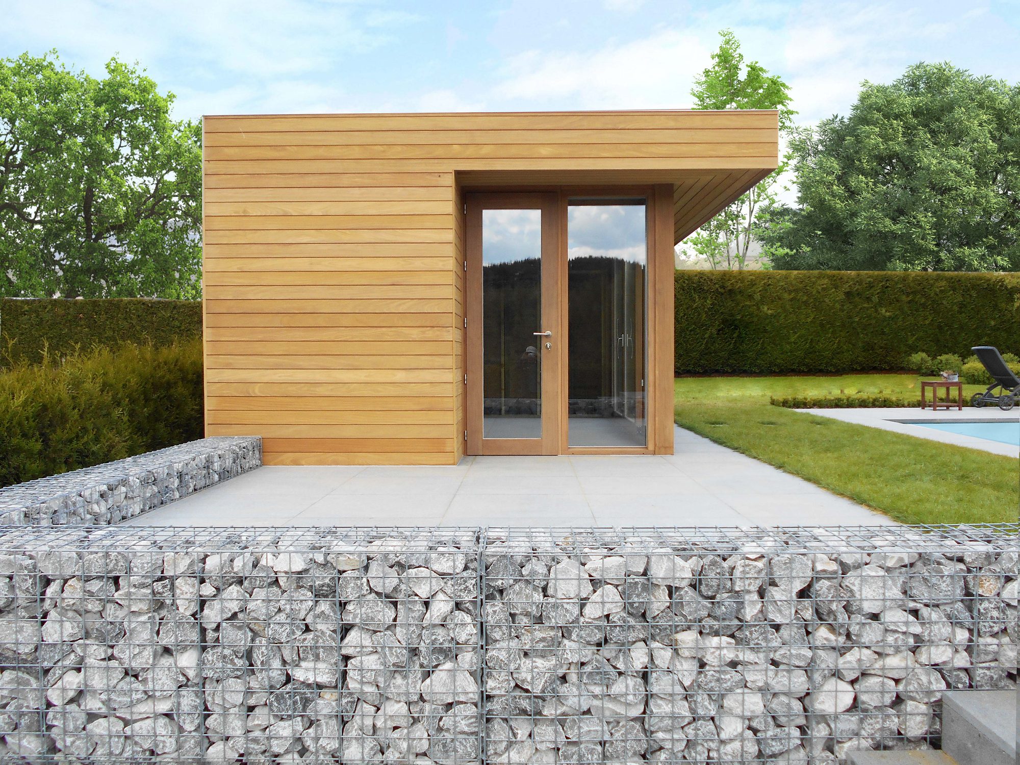 Poolhouse met houten schuiframen