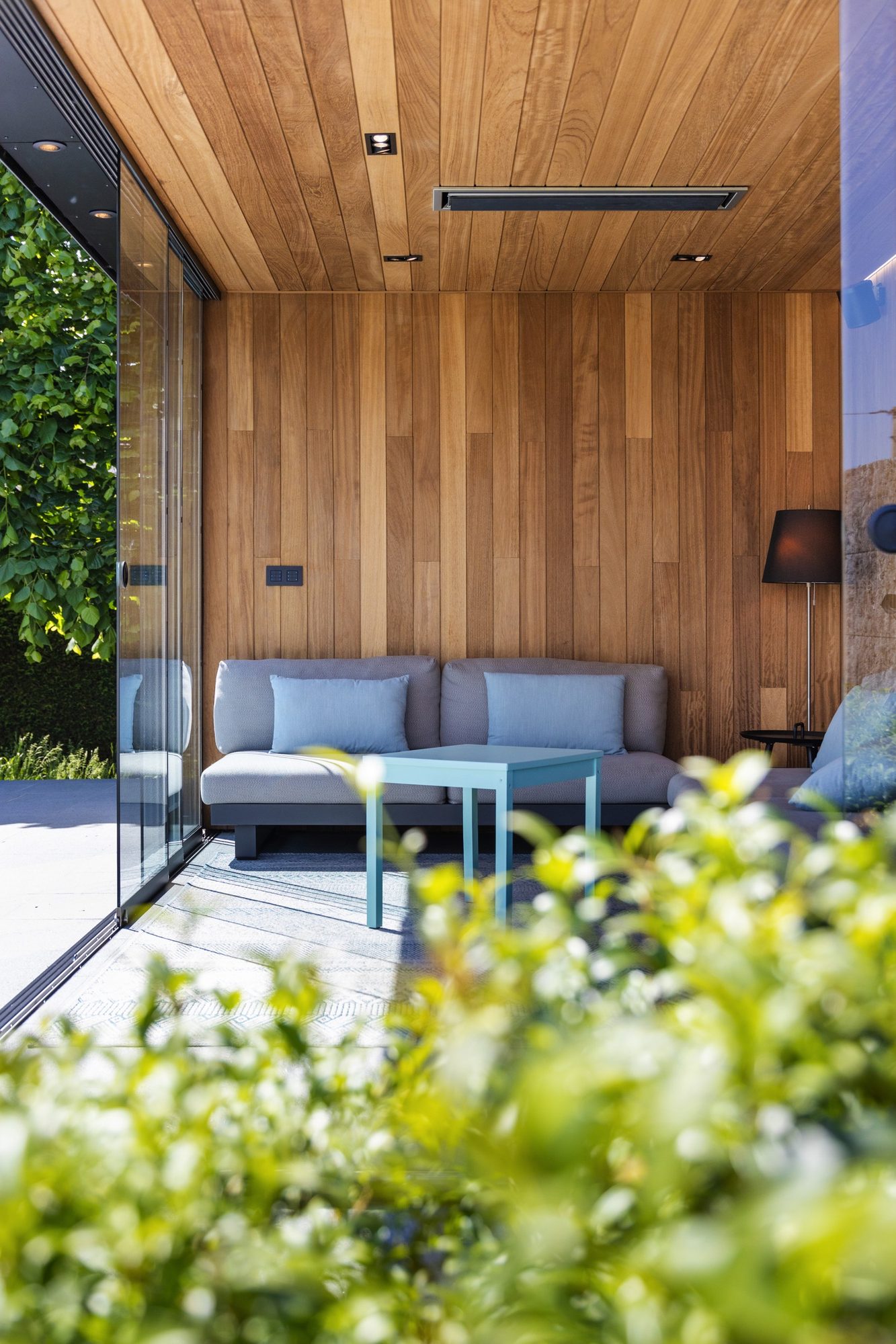 Overdekt terras in poolhouse