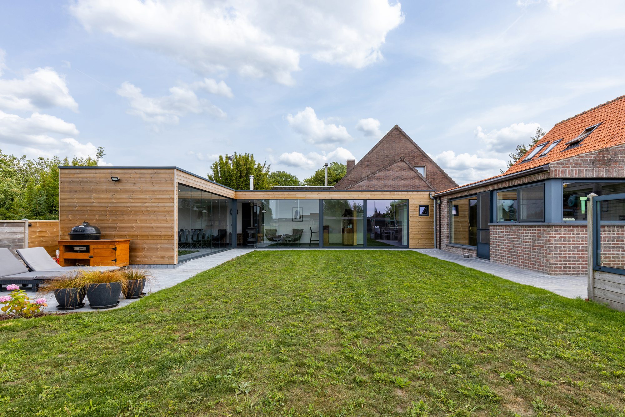 Houten bijgebouw op maat