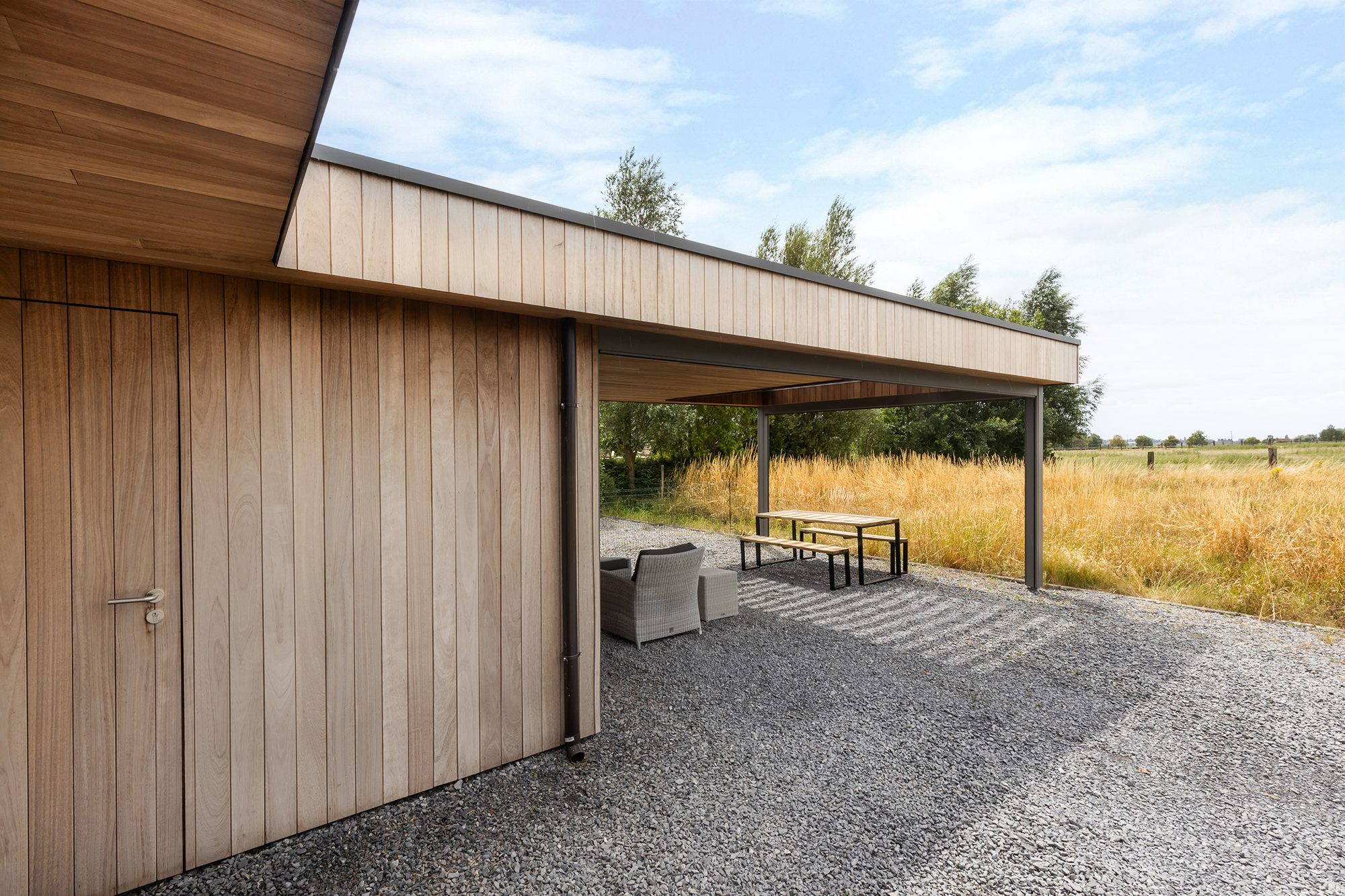Couverture de terrasse avec abri