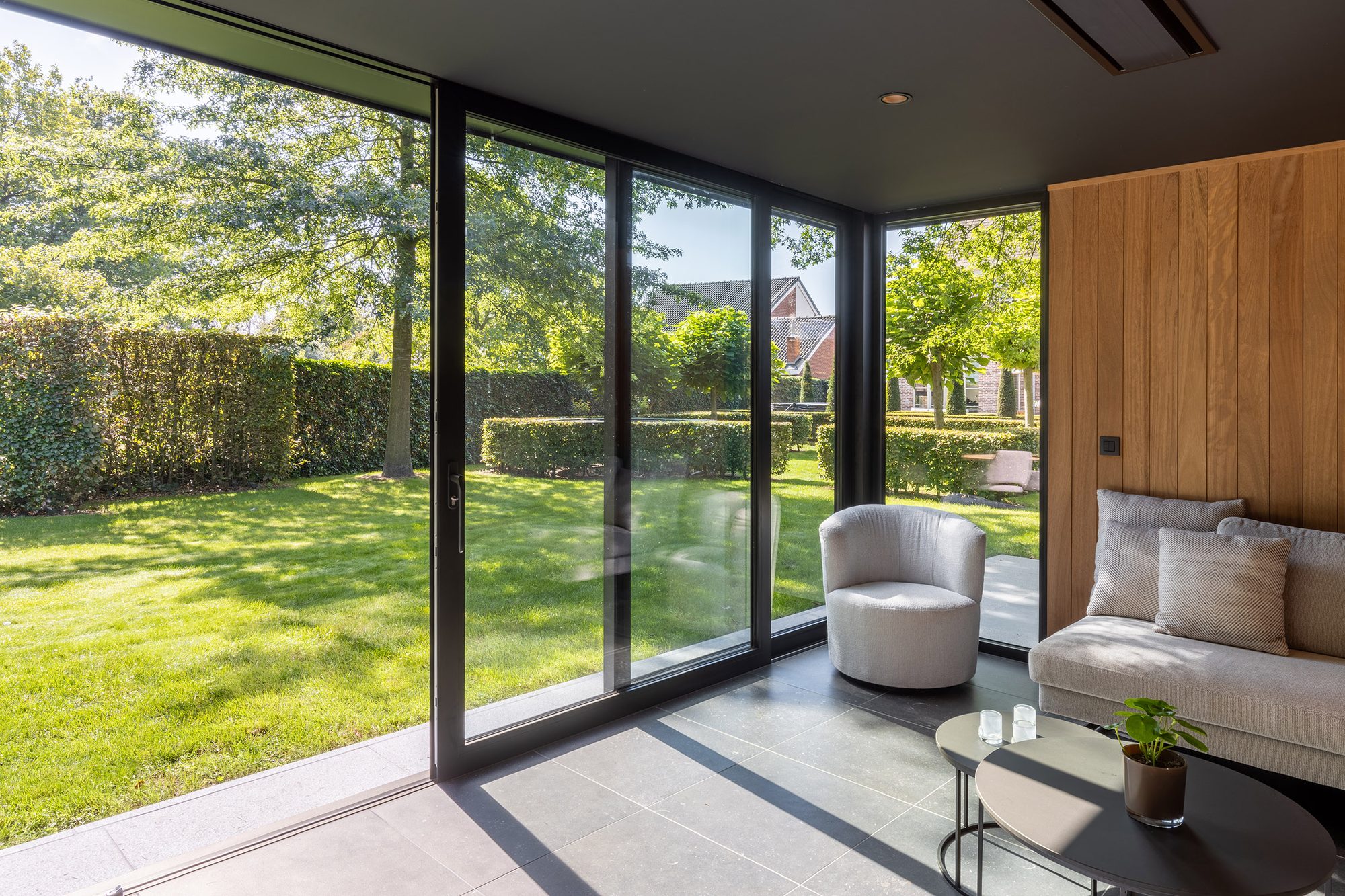 Salon de jardin moderne