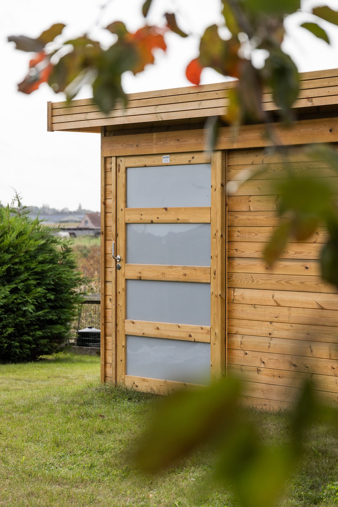 Abri de jardin avec porte coulissante