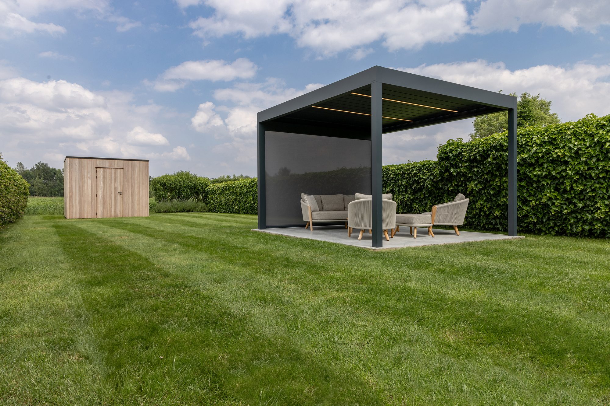 Pergola Renson Algarve met screen