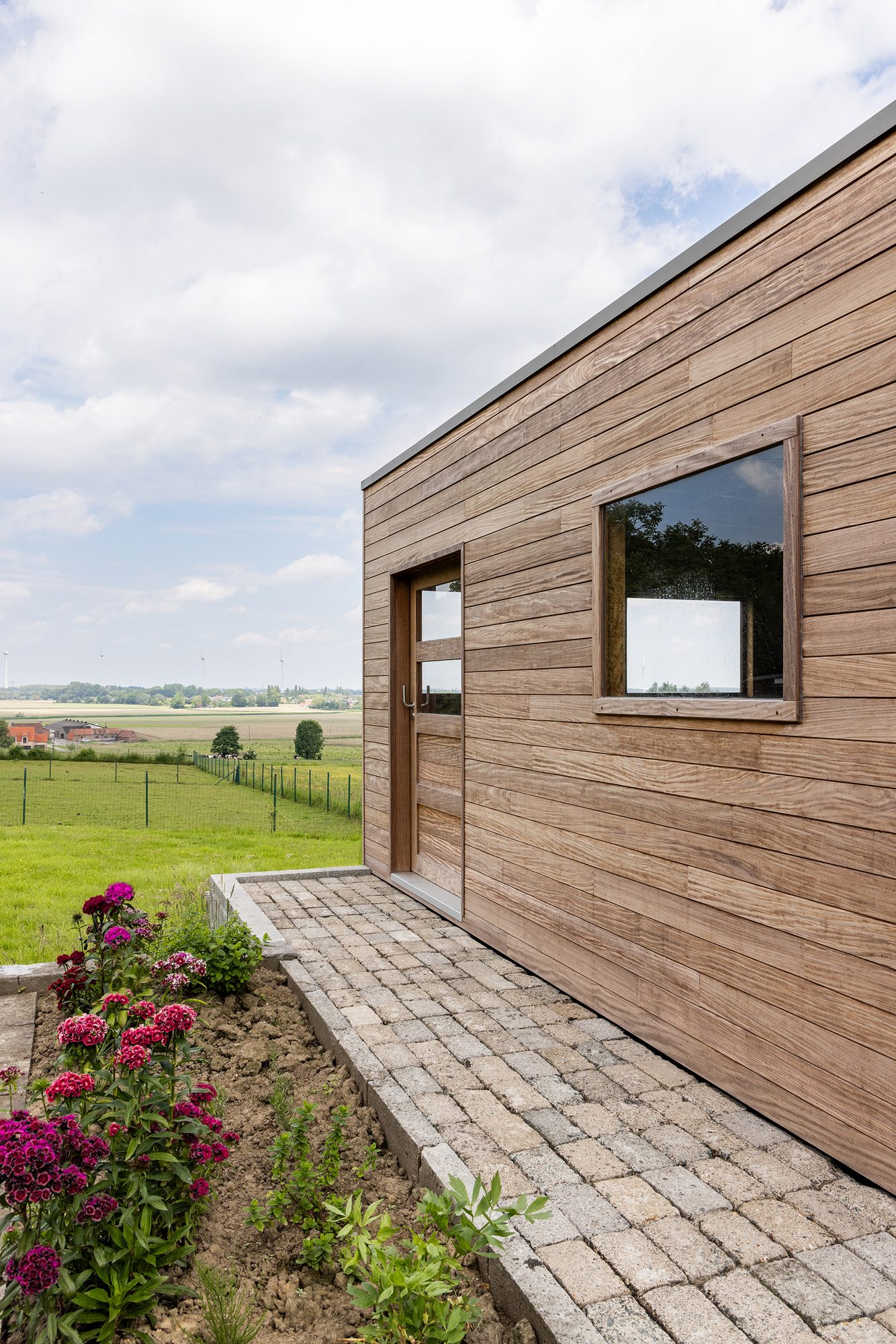 Garage en bois en afrormosia
