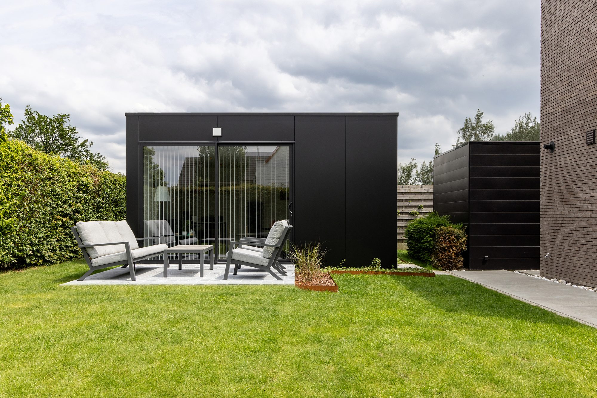 Modern tuinkantoor