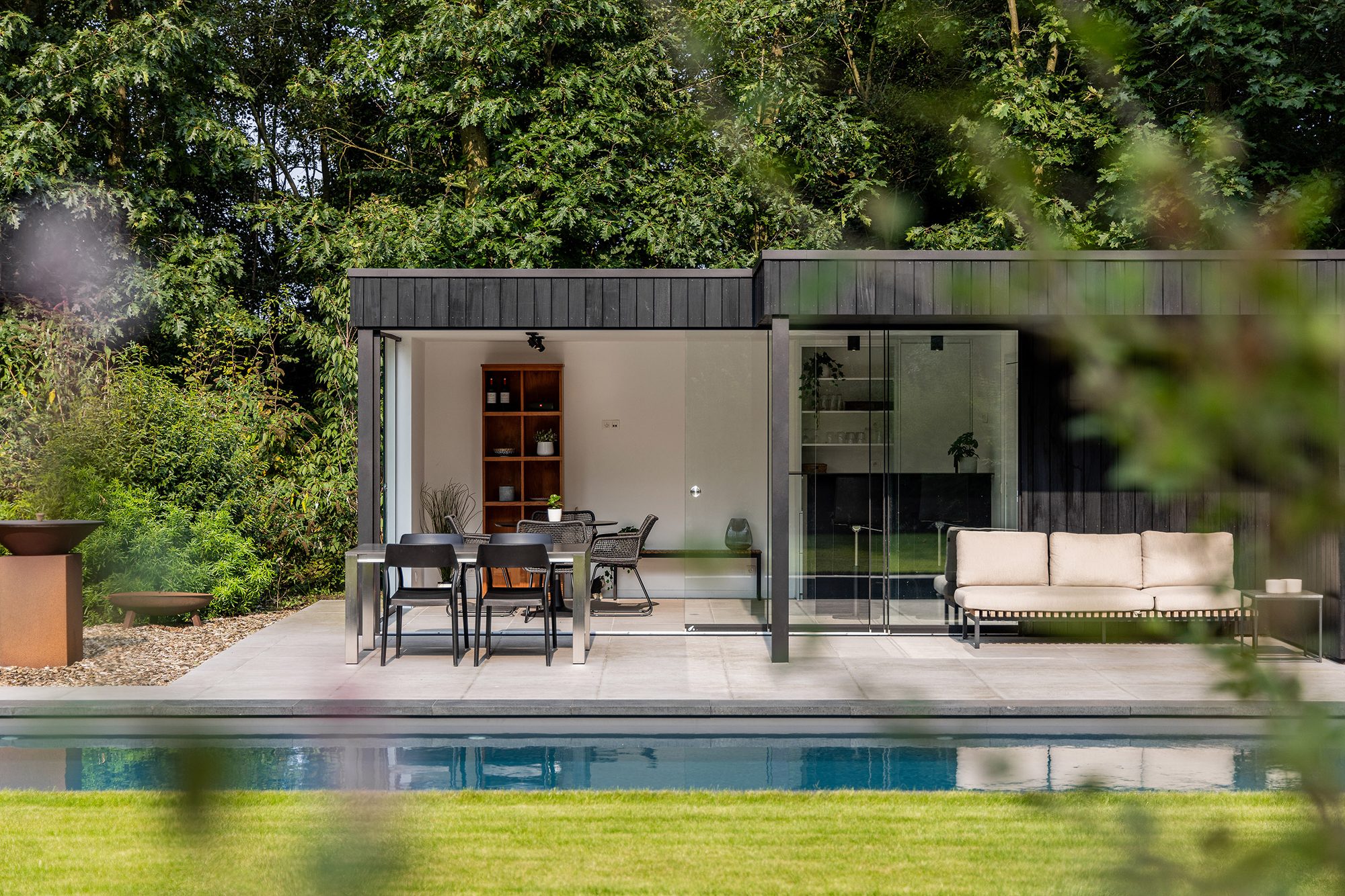 Tijdloze poolhouse